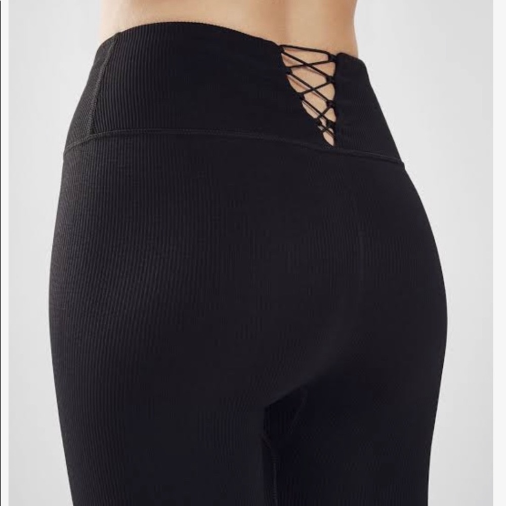 High-Waisted Seamless Rib leggings
